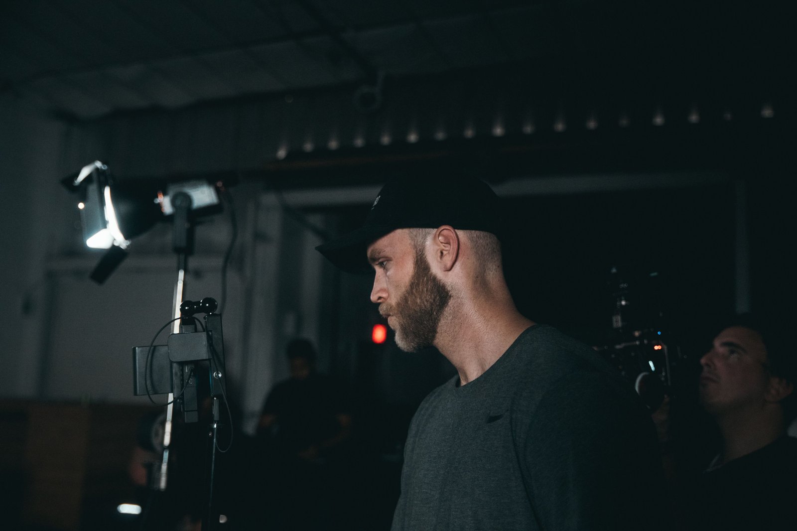 STUDIO · CE QUE NOUS AVONS EN MAIN